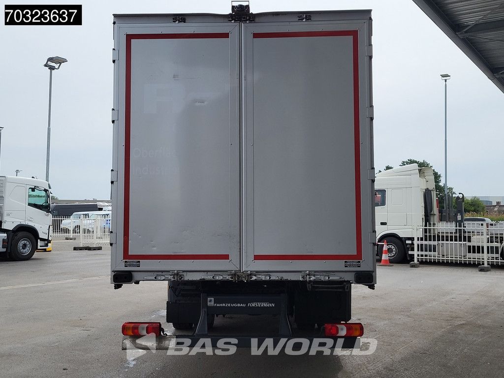 Mercedes Atego 1524 4X2 15tonner curtainsides Automatic Cruise control Euro 6