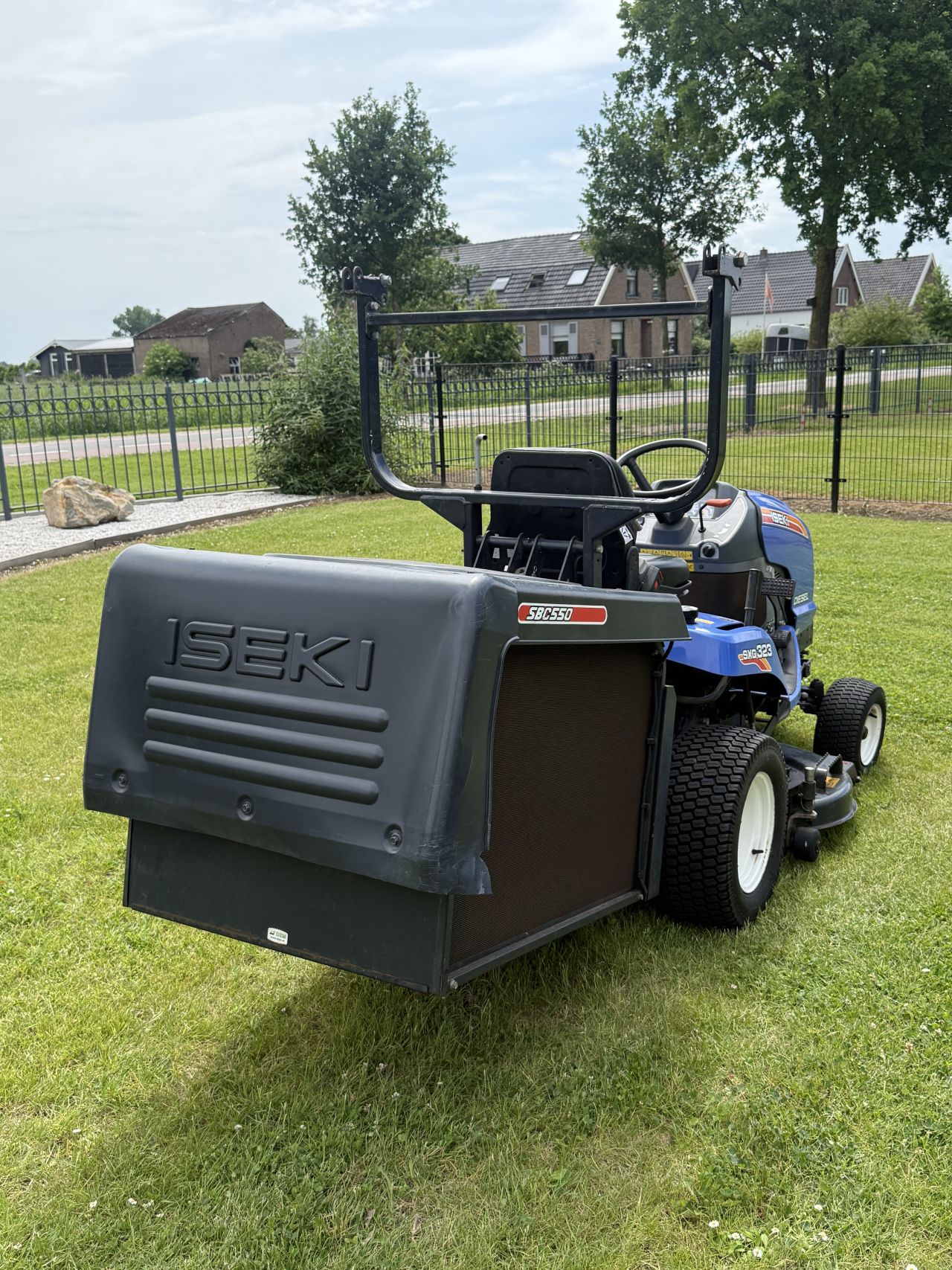 Iseki sxg323 ( 290 uur )