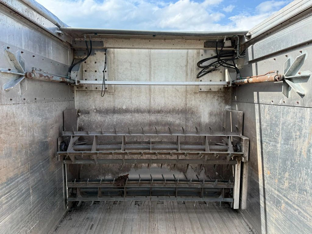 Kraker CF-ETS 86m3 2x Stuuras Hakselkast Hydraulische klep NL Trailer