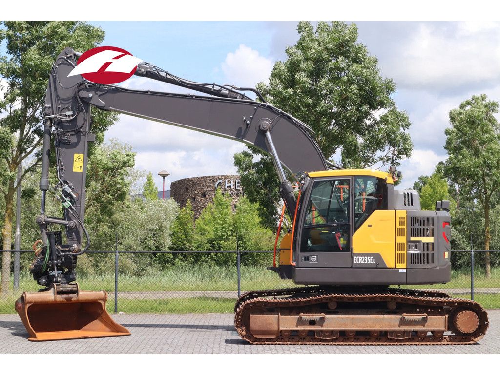 Volvo ECR235EL | ECR 235 EL | TILTROTATOR | BUCKET | GOOD CONDITION