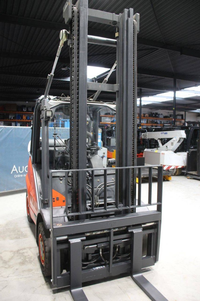 Linde H40T-02 LPG Forklift 4000kg 7.0m 2016