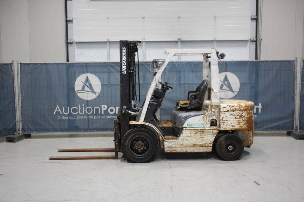 UniCarriers Diesel Forklift 2400kg