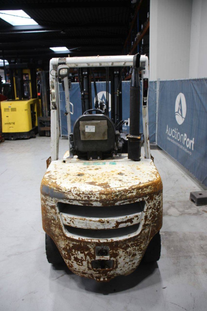UniCarriers Diesel Forklift 2400kg