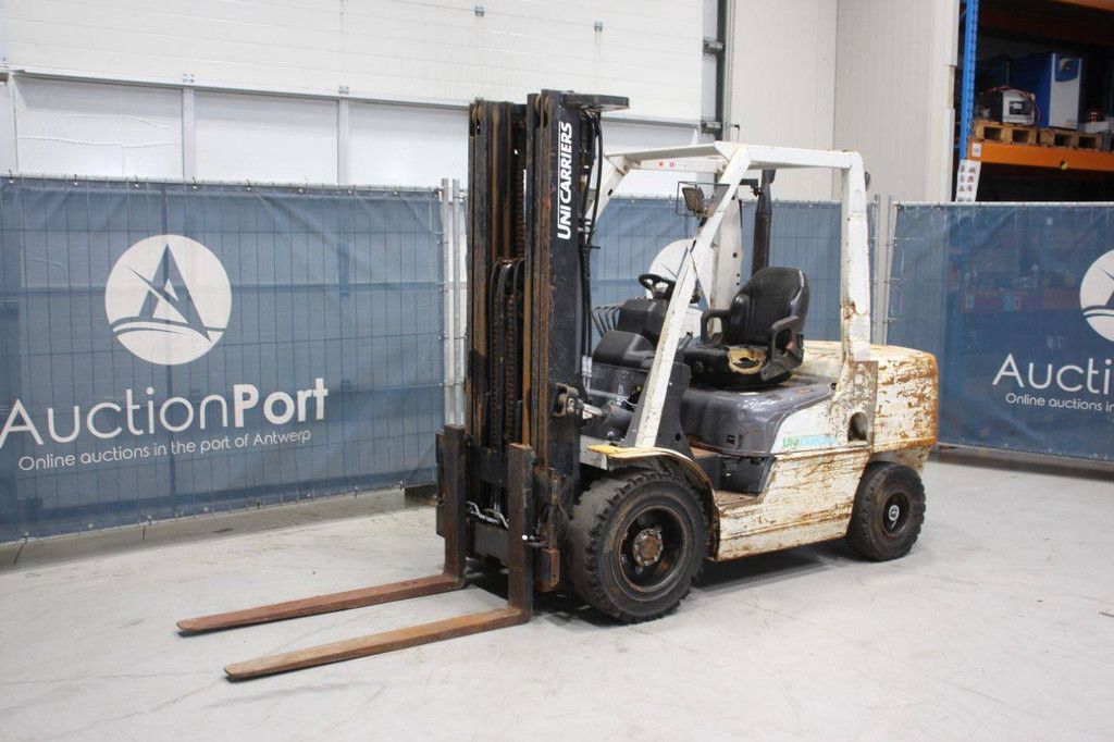 UniCarriers Diesel Forklift 2400kg