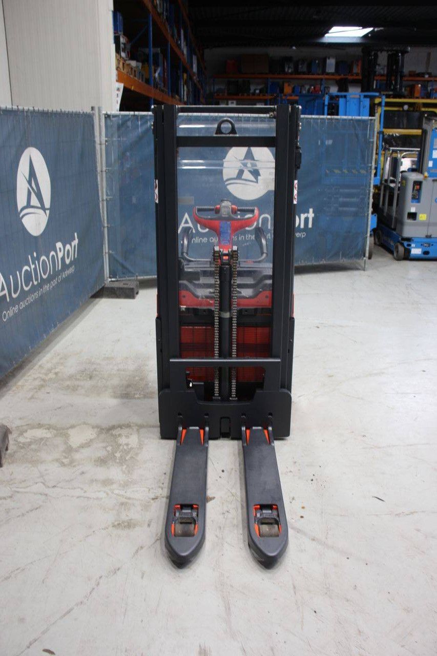 Linde D14 AP Electric Stacker 1400kg 2021