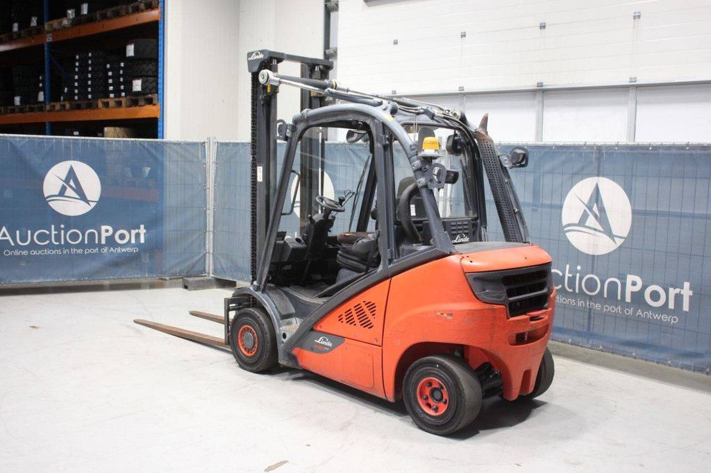 Linde H20 Diesel-Gabelstapler 2000 kg 7,0 m