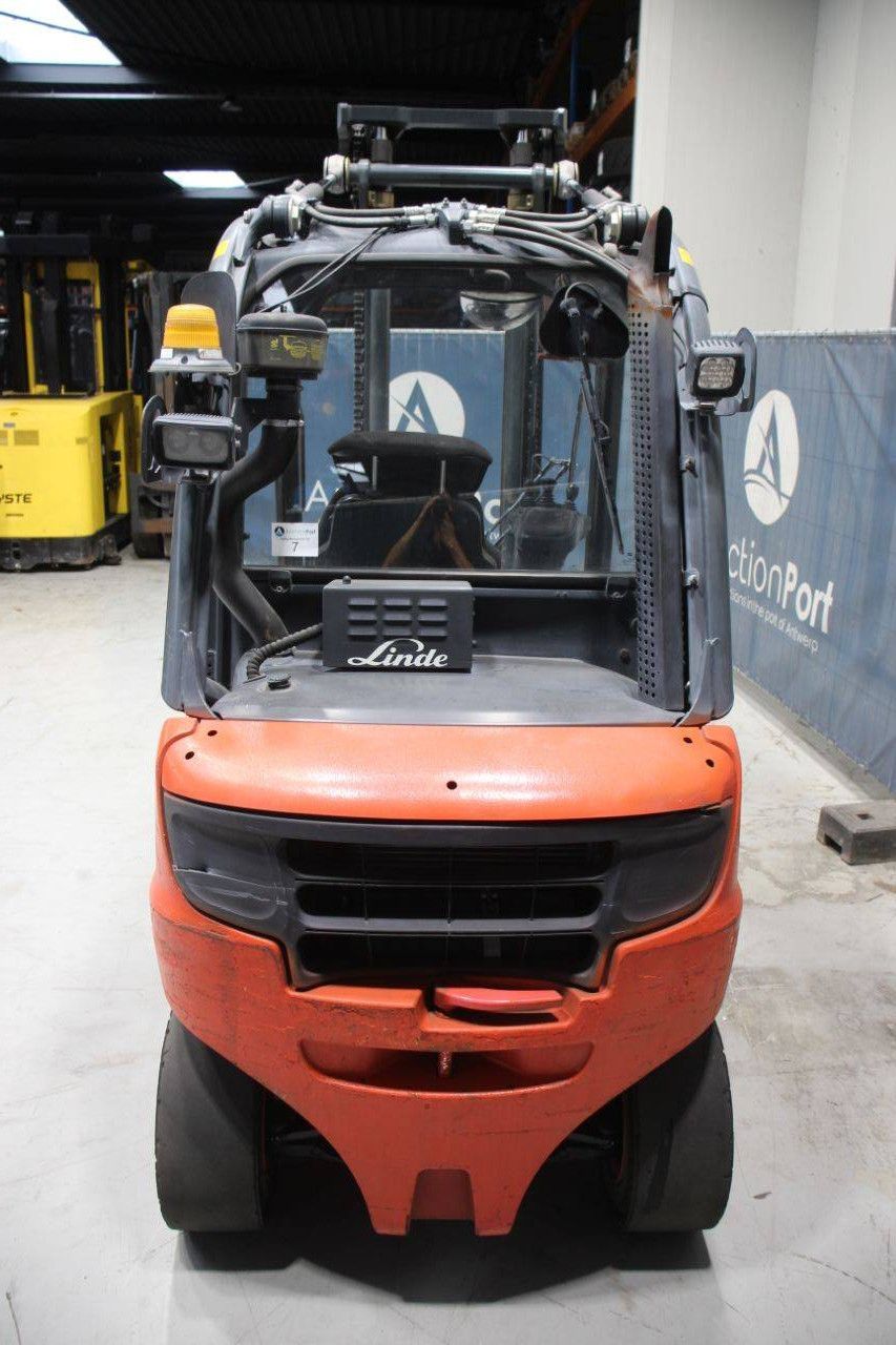 Linde H20 Diesel-Gabelstapler 2000 kg 7,0 m