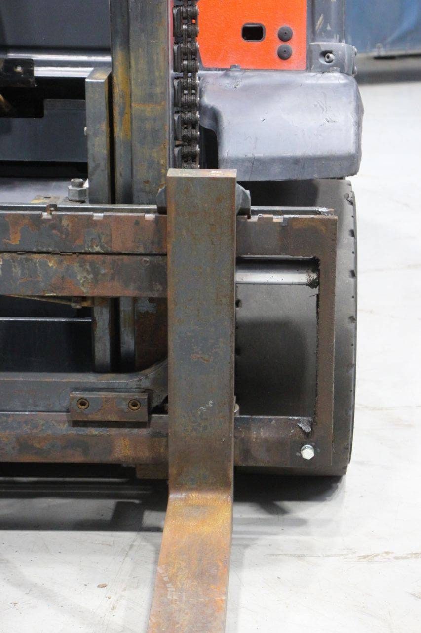 Linde H20 Diesel-Gabelstapler 2000 kg 7,0 m