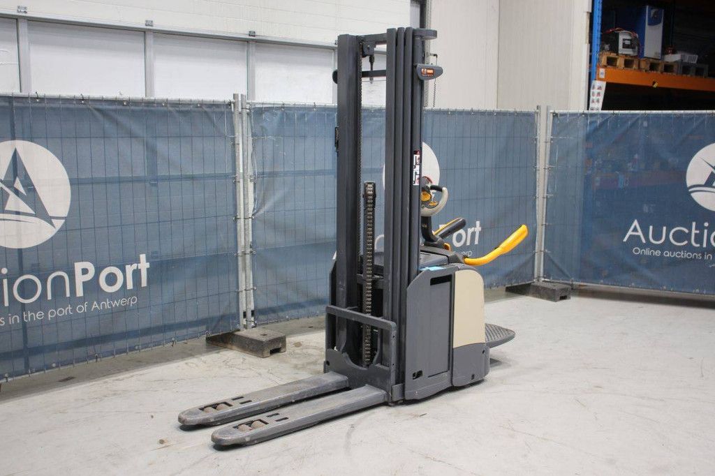 Crown CTI-4000 Stacker 1.6 Electric 1600kg 2020