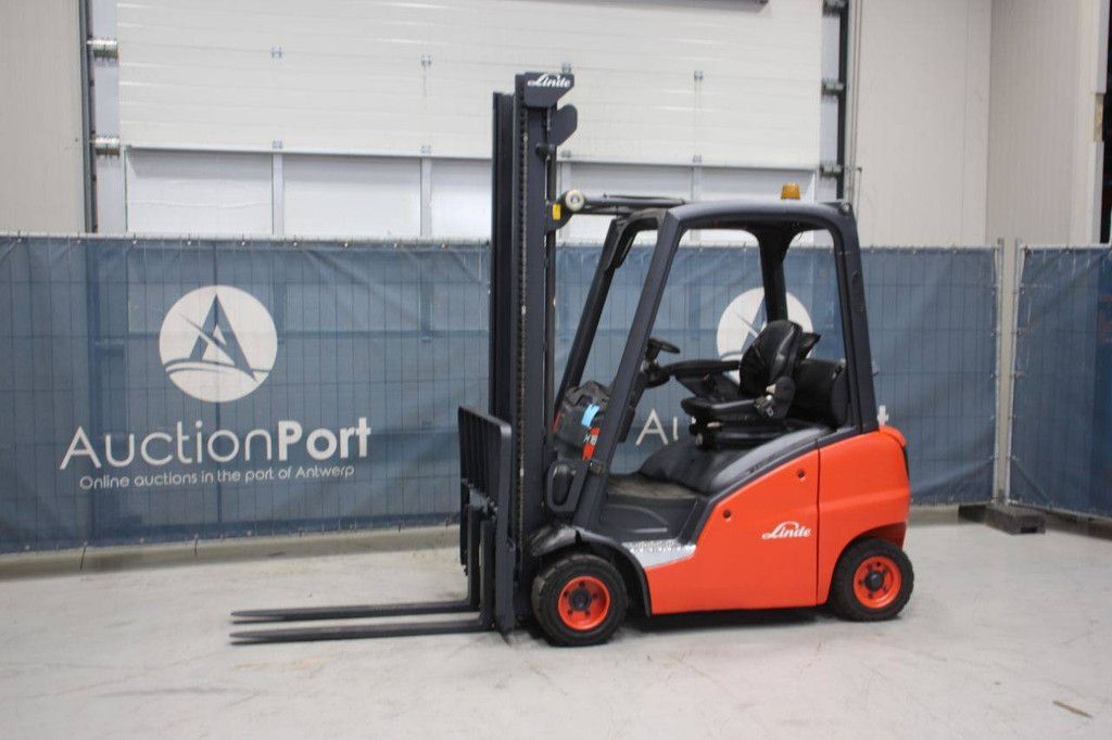 Linde H18D-01 Diesel-Gabelstapler 1800 kg 6,8 m 2015