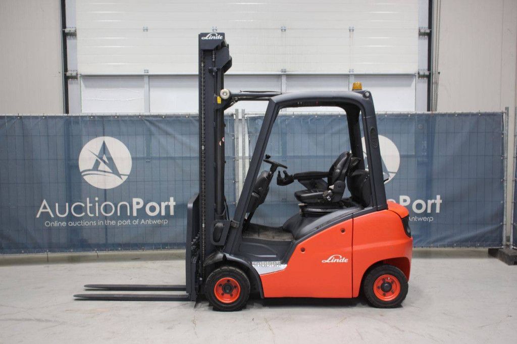 Linde H18D-01 Diesel-Gabelstapler 1800 kg 6,8 m 2015
