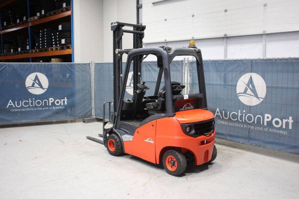 Linde H18D-01 Diesel-Gabelstapler 1800 kg 6,8 m 2015