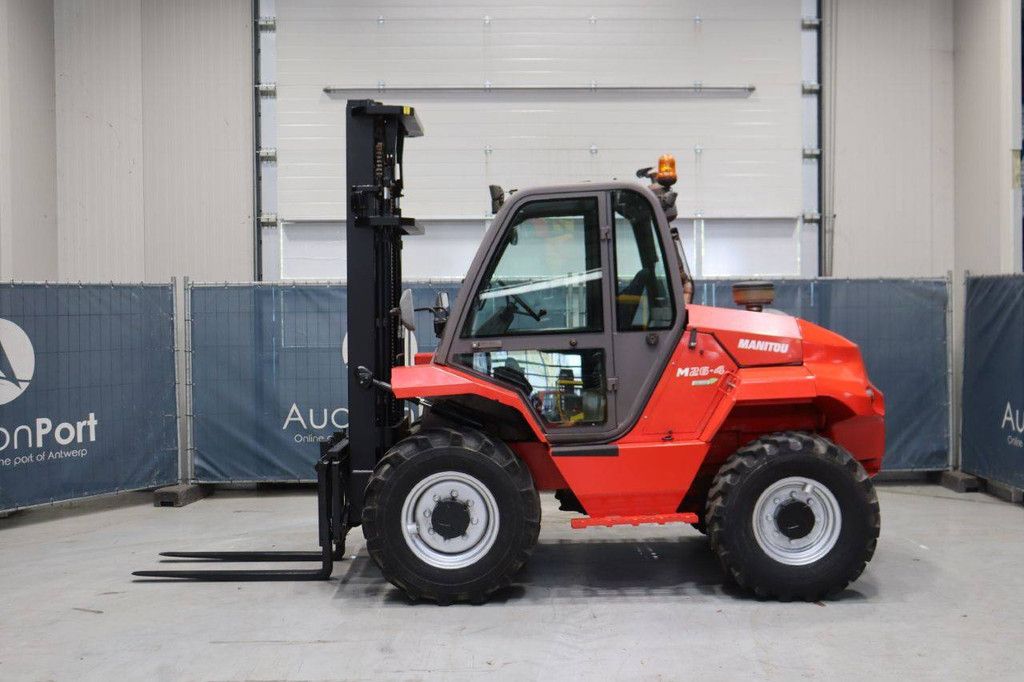 Ruw-terreinheftruck Manitou M26-4 Diesel 2600kg 5.5m 2015