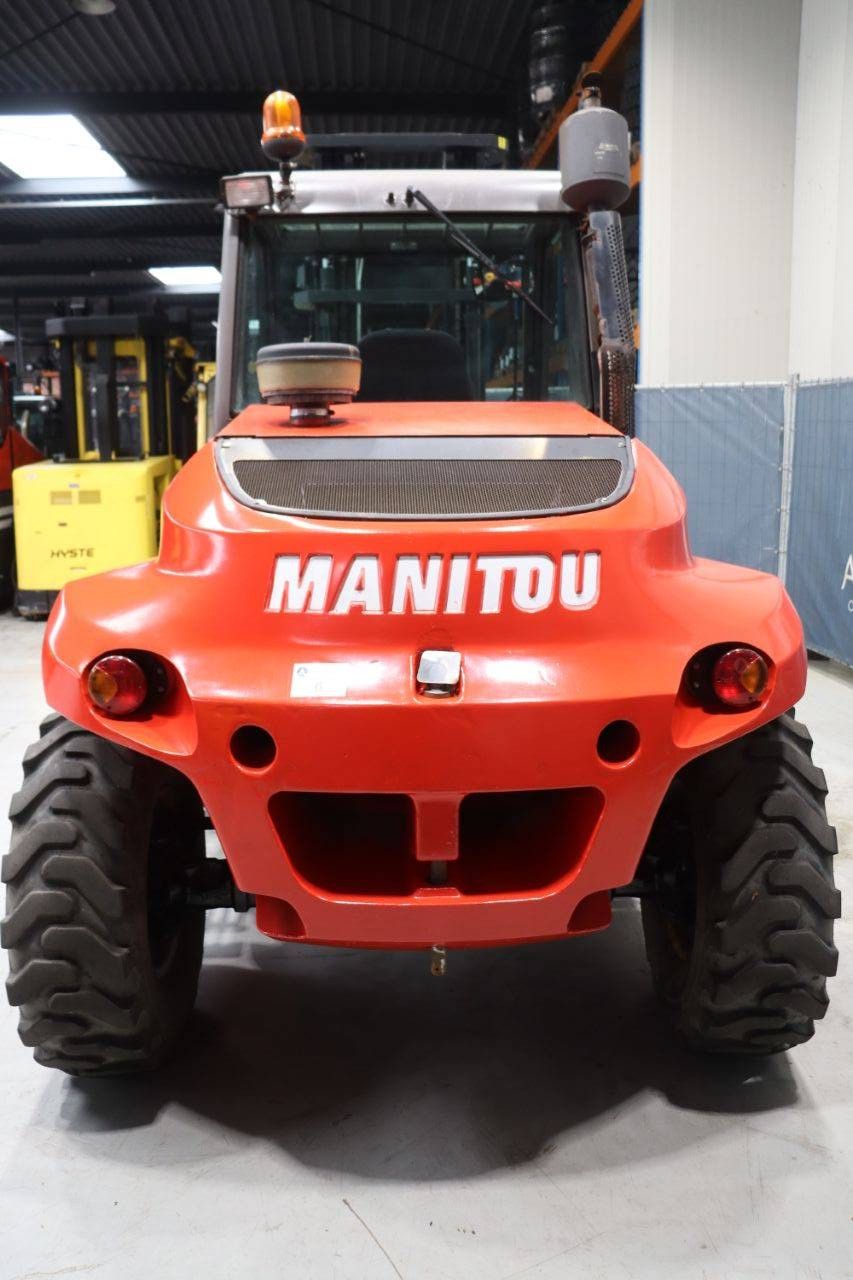 Ruw-terreinheftruck Manitou M26-4 Diesel 2600kg 5.5m 2015