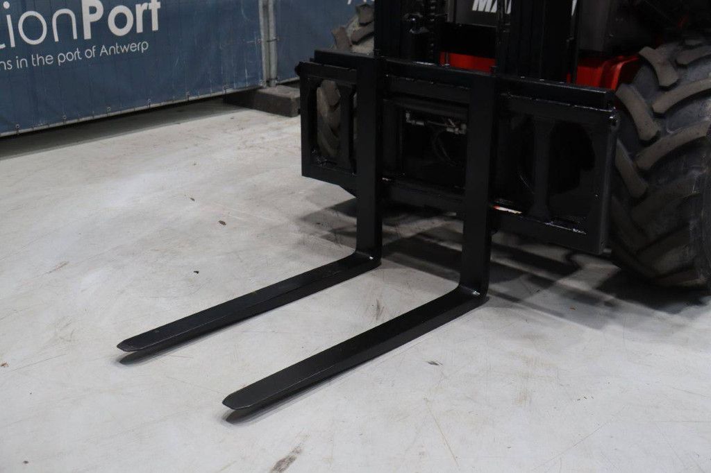 Ruw-terreinheftruck Manitou M26-4 Diesel 2600kg 5.5m 2015
