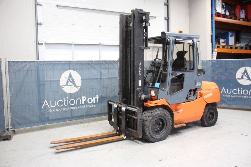 Forklift Toyota 7FDA50 Diesel 5000kg 4.0m 2007