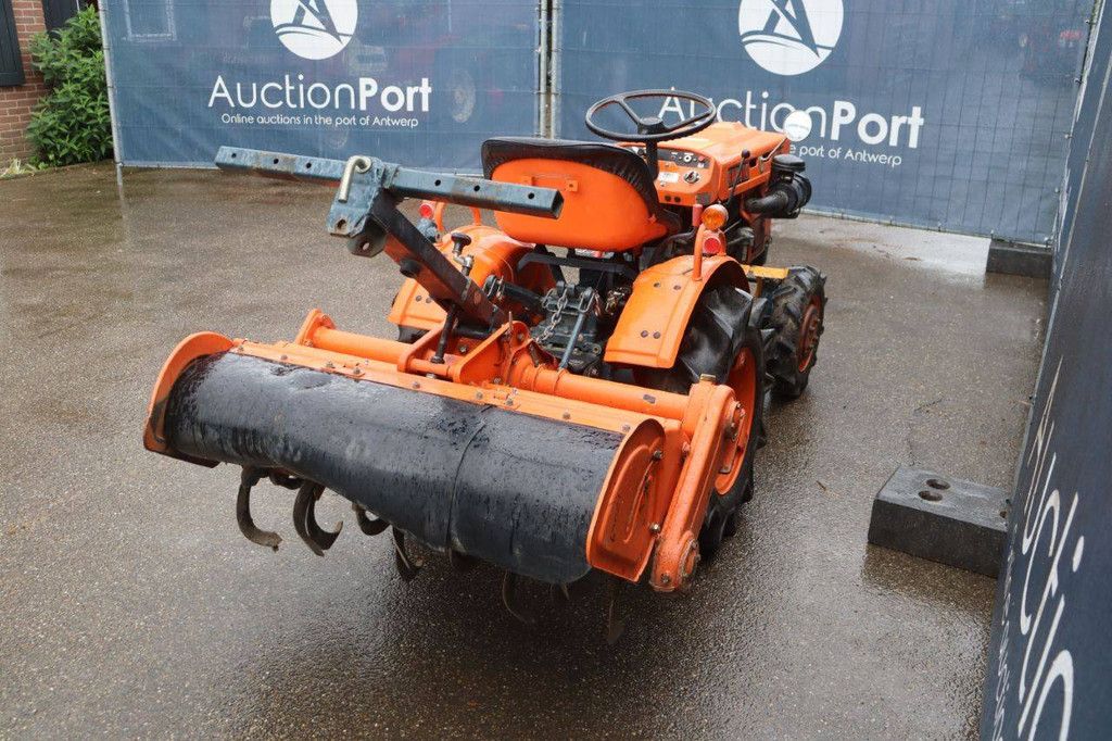 Mini-Traktor Kubota B5001DT Diesel 9,5 PS mit Grubber