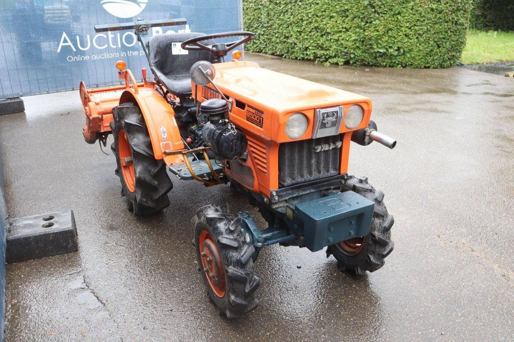 Mini-Traktor Kubota B5001DT Diesel 9,5 PS mit Grubber