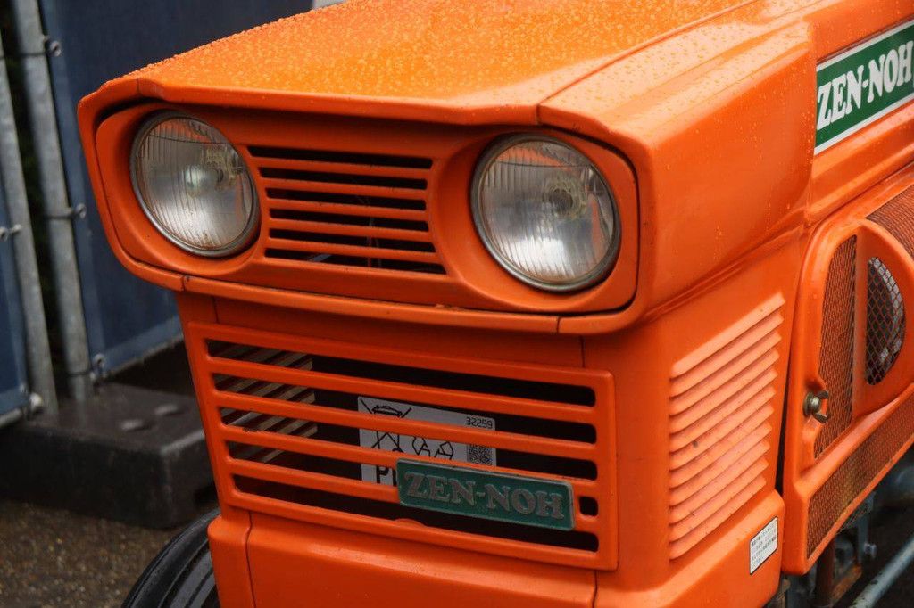 Kubota Zen-noh L1801 Diesel-Minitraktor, 18 PS, mit Fräse