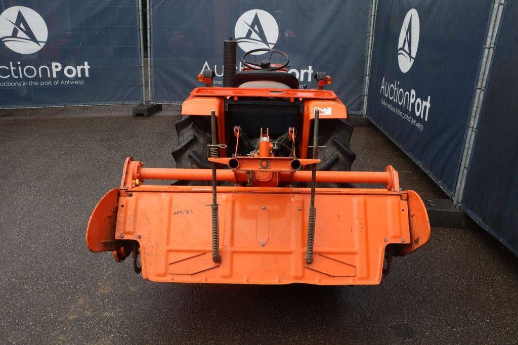 Kleintraktor Kubota ZB1600 Diesel 16 PS mit Grubber