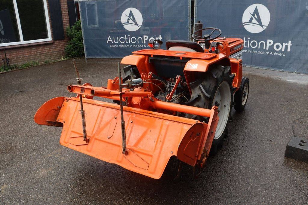 Kleintraktor Kubota ZB1600 Diesel 16 PS mit Grubber