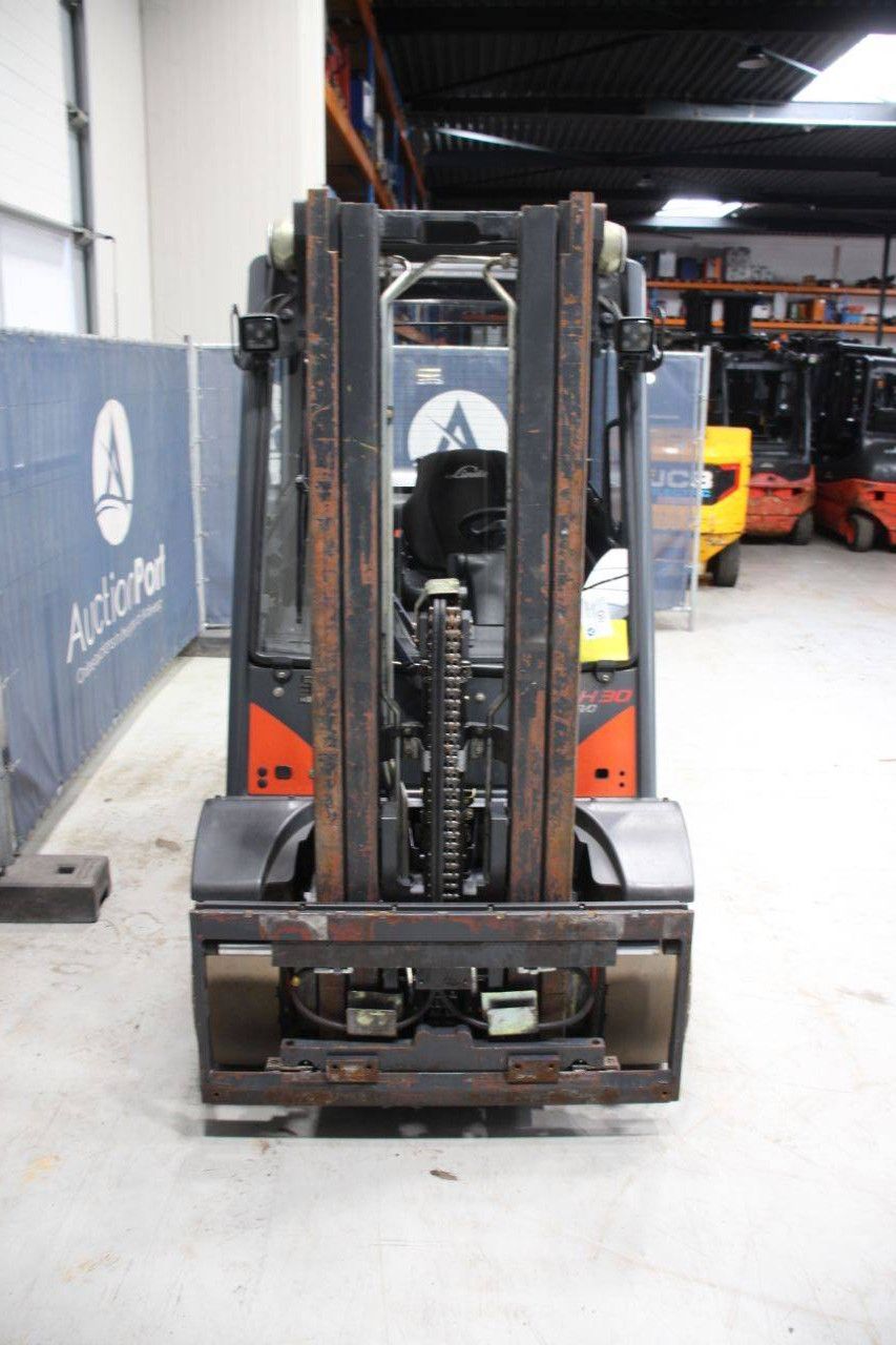Heftruck Linde H30t-02 LPG 3000kg 2015