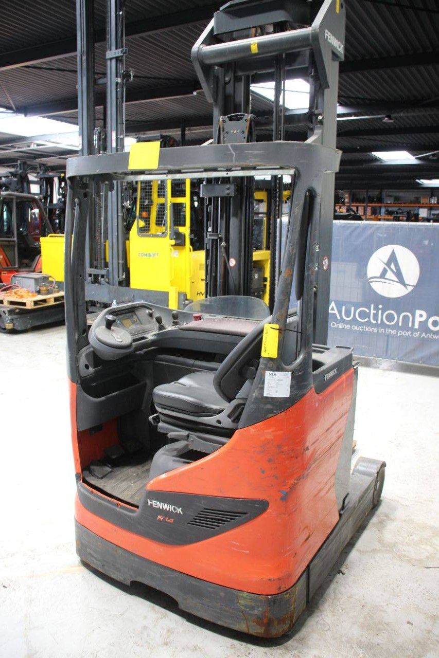 Fenwick-Linde R14-01 Elektro-Schubmaststapler 1400 kg 2015