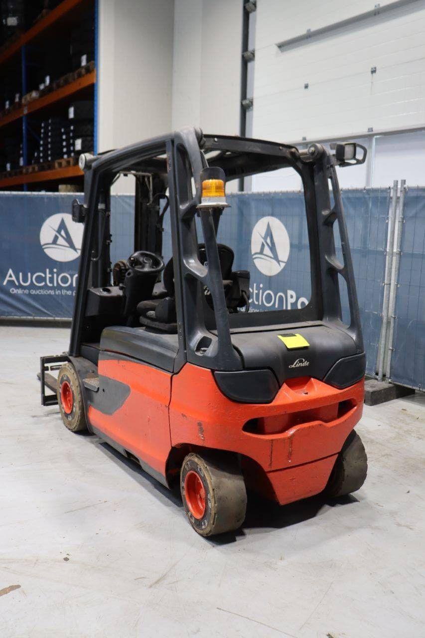 Linde E25L-01 Electric Forklift 2500kg 4.35m 2012