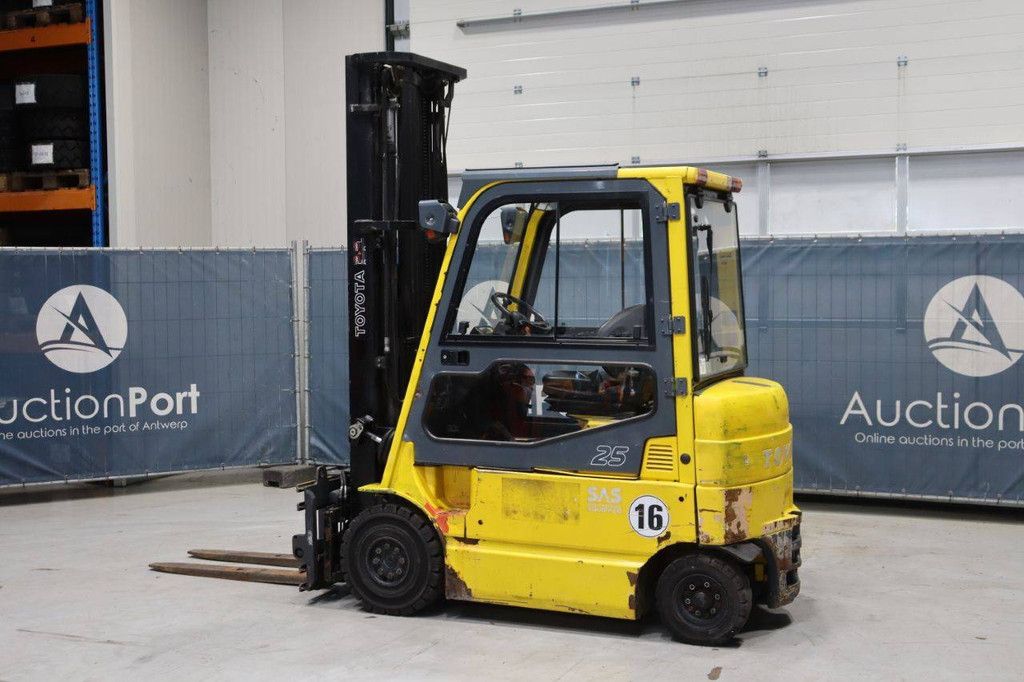 Heftruck Toyota 7FBMF25 Elektrisch 2500kg 6.5m 2011