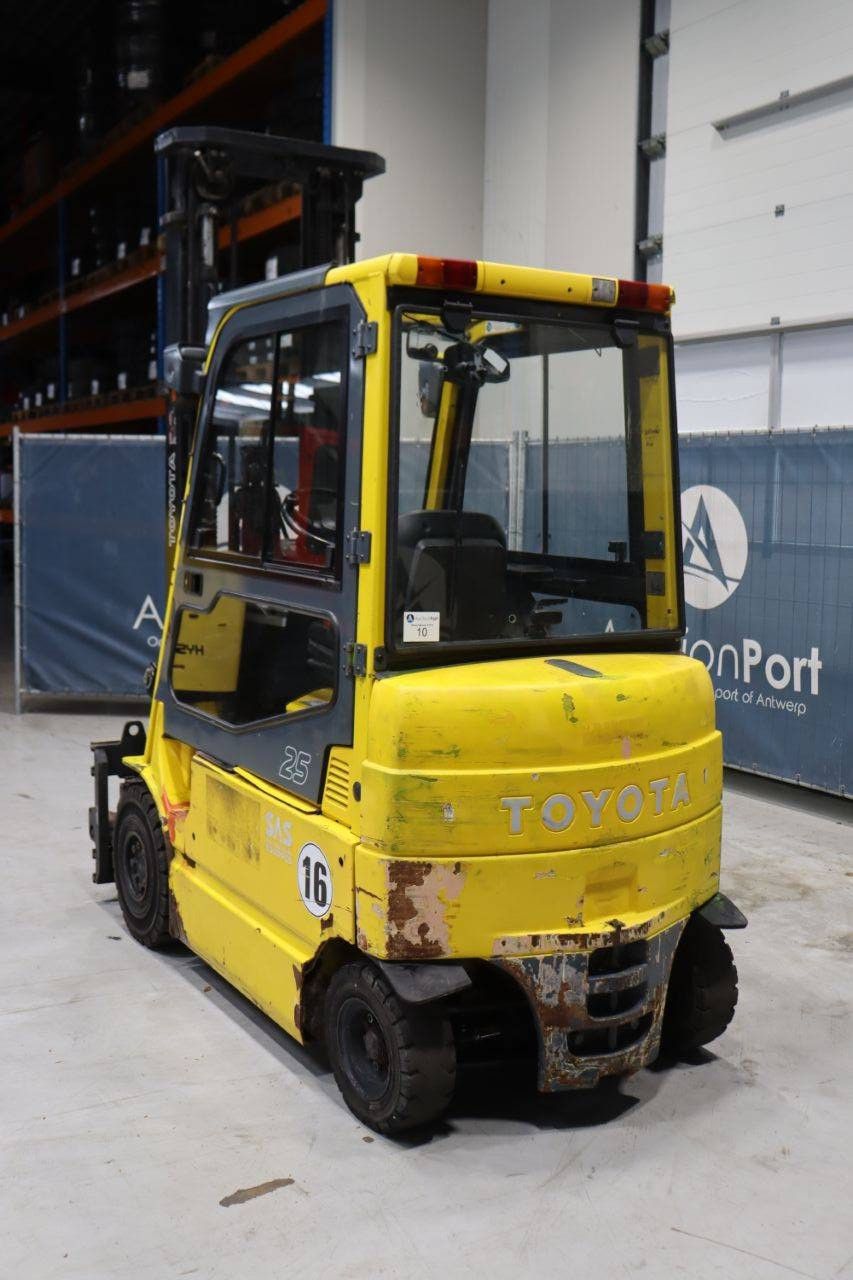 Heftruck Toyota 7FBMF25 Elektrisch 2500kg 6.5m 2011
