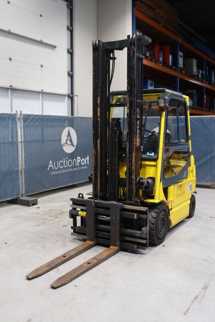 Heftruck Toyota 7FBMF25 Elektrisch 2500kg 6.5m 2011