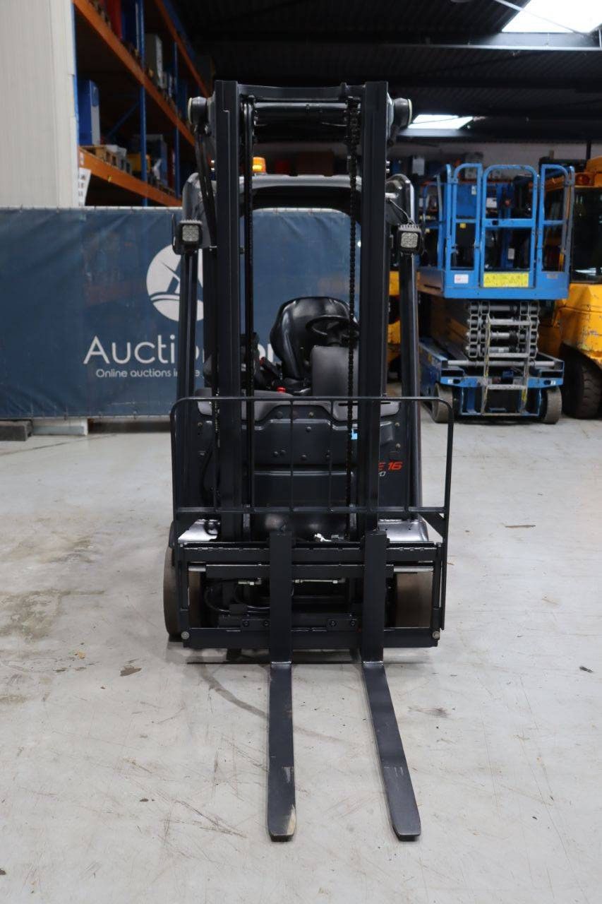 Linde E16L-02 Electric Forklift 1600kg 3.5m 2017
