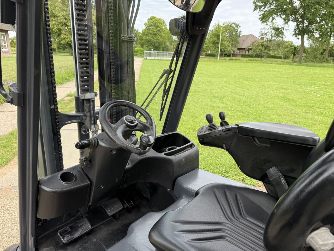 Linde E20 triplo 5.5M Sideshift accu 2024 | 5300 uur | BJ2019