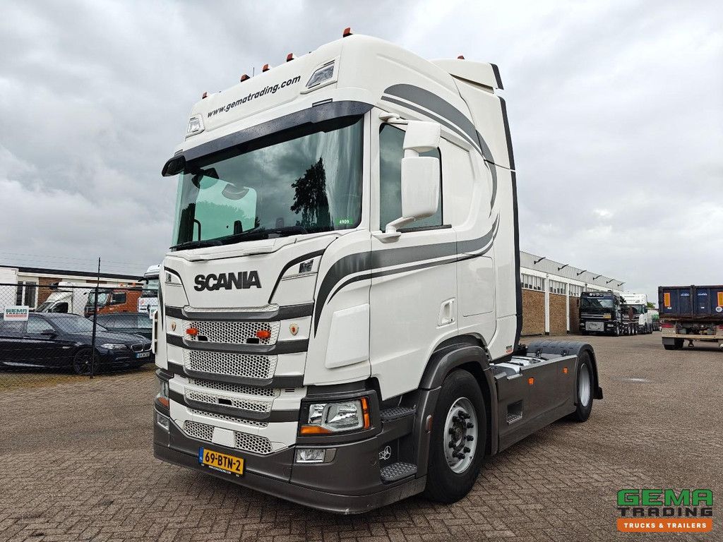 Scania R450 4x2 HighLine Euro6C – Retarder – Seitenschweller – Navigation – SmartTacho V2