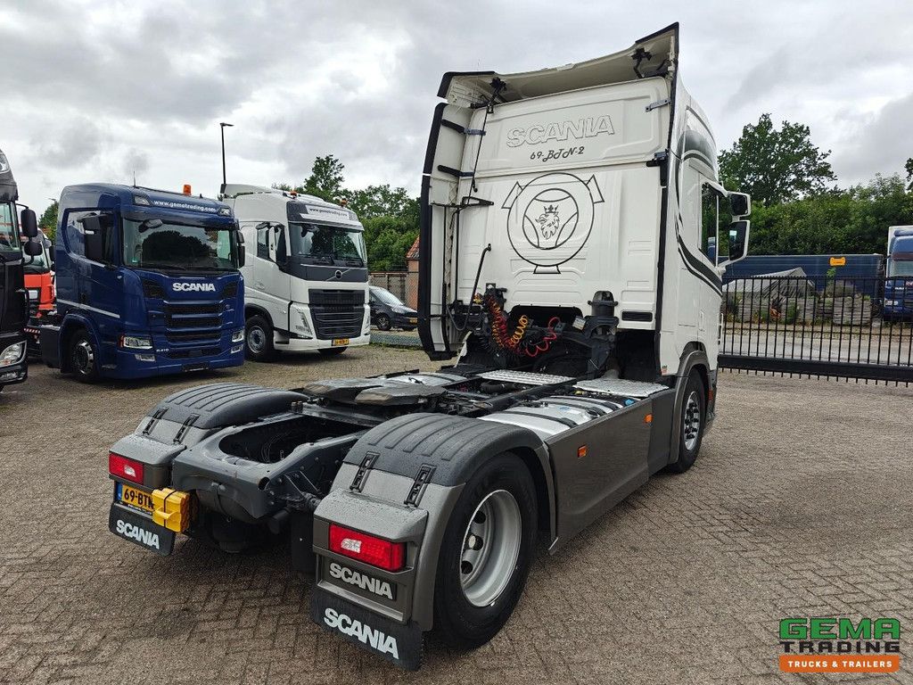 Scania R450 4x2 HighLine Euro6C – Retarder – Seitenschweller – Navigation – SmartTacho V2