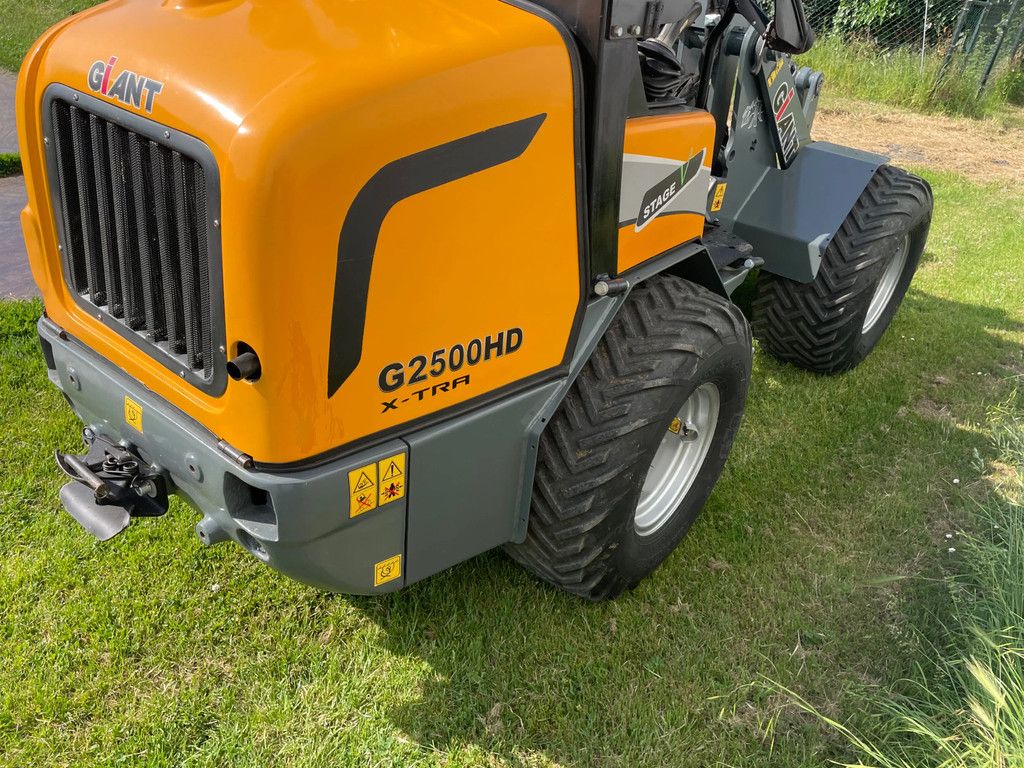 Giant G2500HD Xtra kniklader 2022