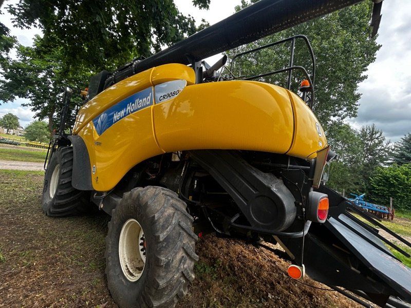 New Holland CR 9080