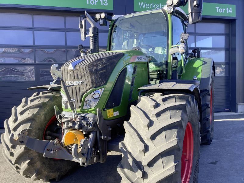 Fendt 718 VARIO S4 PROFI PLUS