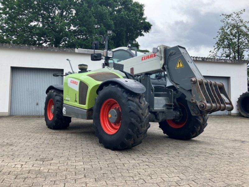 Claas Scorpion 9055 VariPower