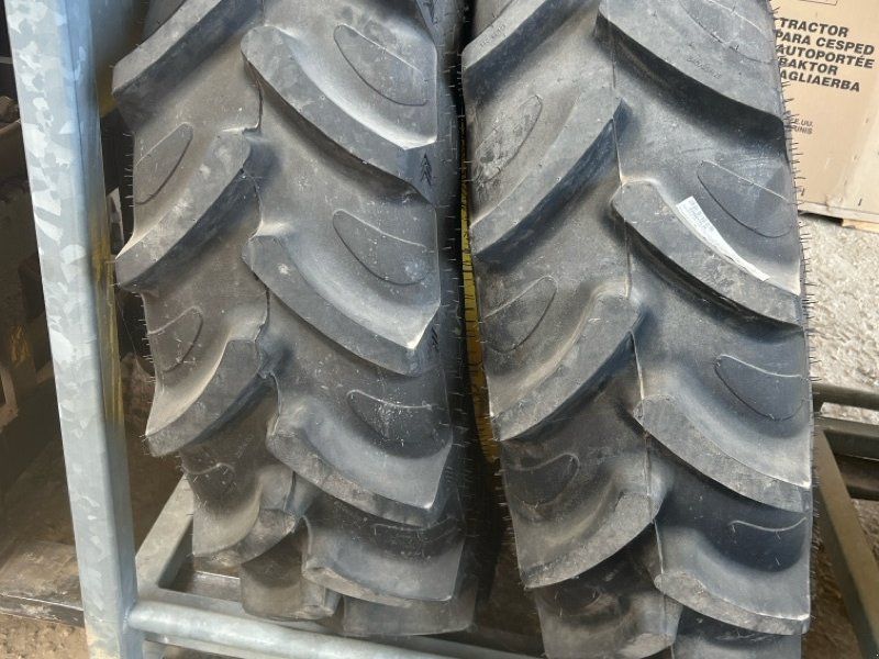 Alliance 340/85R28