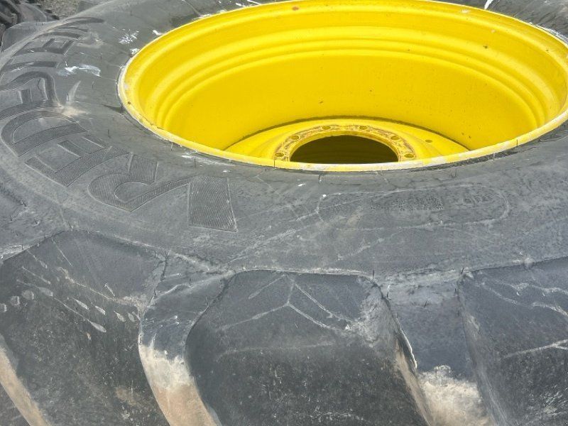 Vredestein Konplettrad Traxion XXL 710/70R38