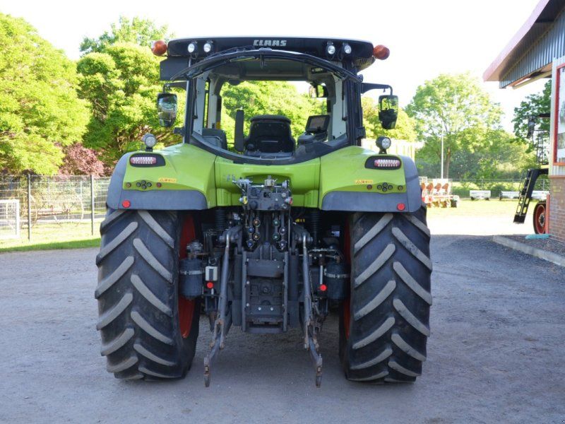 Claas ARION 650 CMATIC