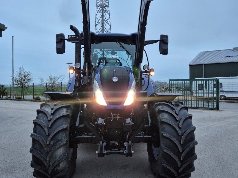 New Holland T6.180 Auto Command
