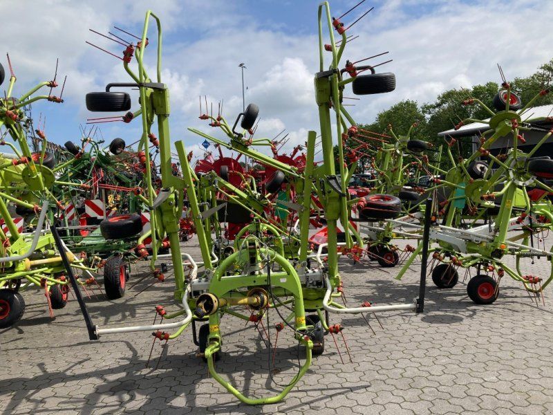 Claas Volto 700