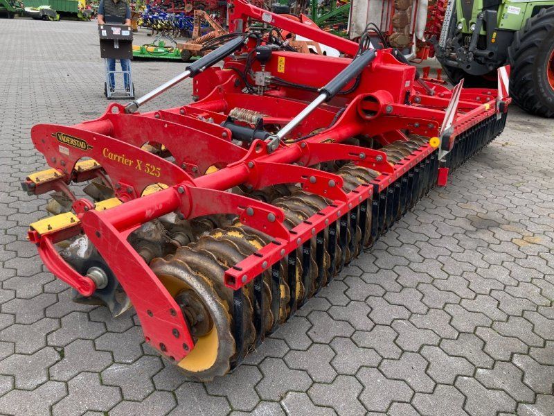 Väderstad Carrier 525 Cross Cutter