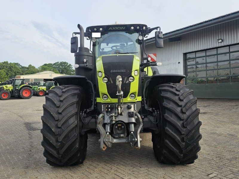 Claas Axion 930  CMATIC