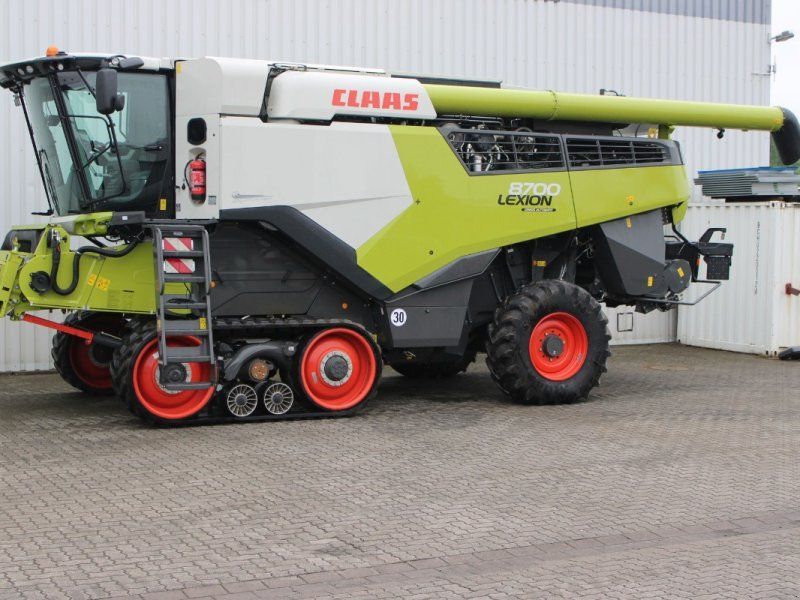 Claas Lion 8700 TT