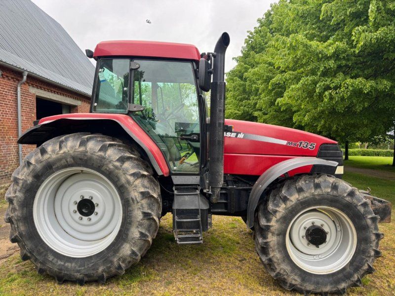 Case MX 135
