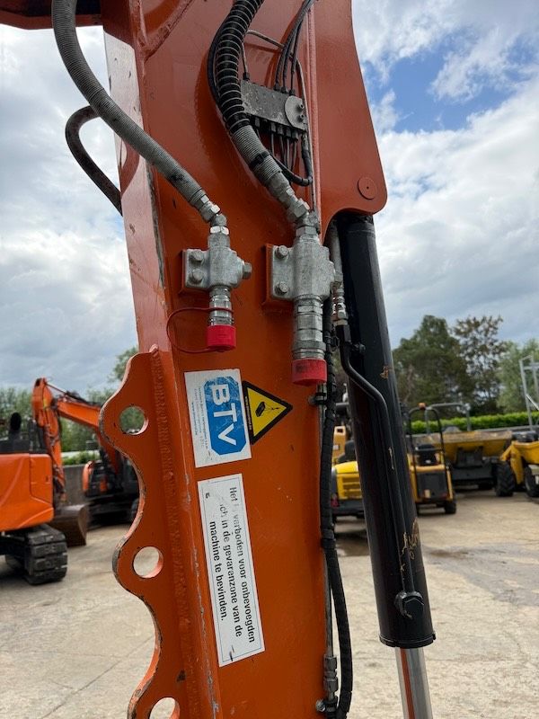Hitachi ZX 65 USB-6