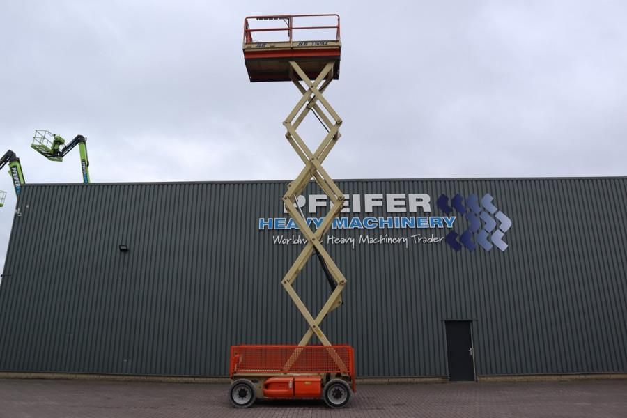 JLG 3369LE Electric, 12m Working Height, 450kg Capacit